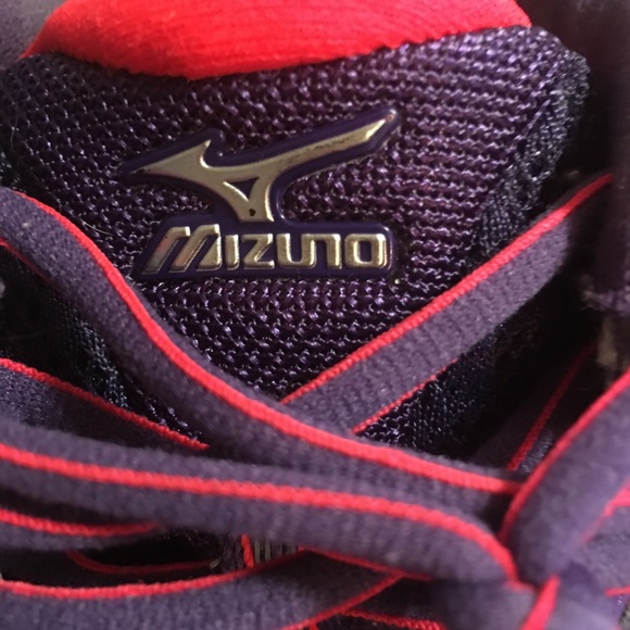 👟Like New Women’s Mizuno Wave Inspire 12. X10 Running Tennis Shoes - Picture 4 of 11